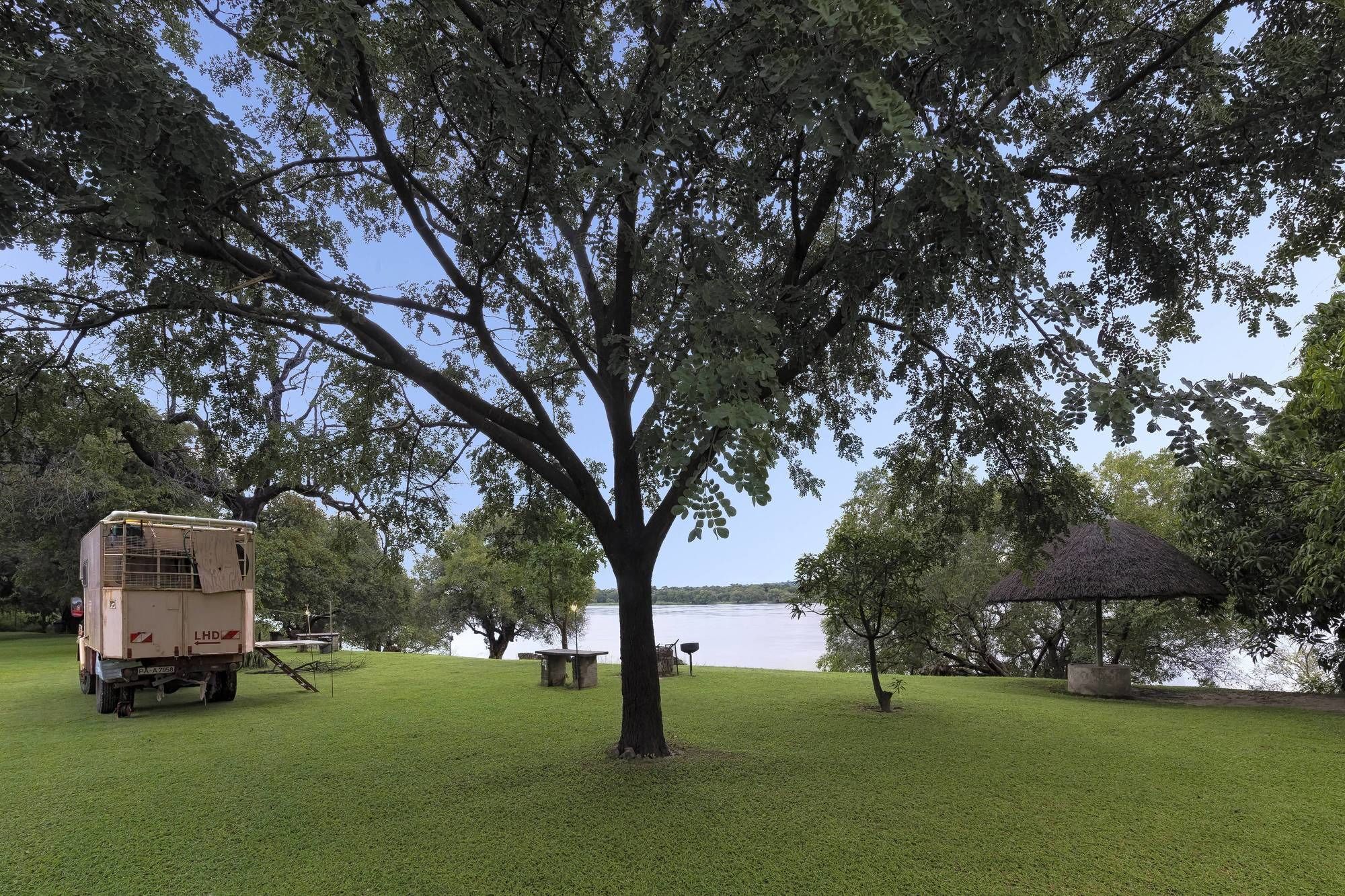 Protea Hotel By Marriott Zambezi River Lodge Katima Mulilo Exterior photo